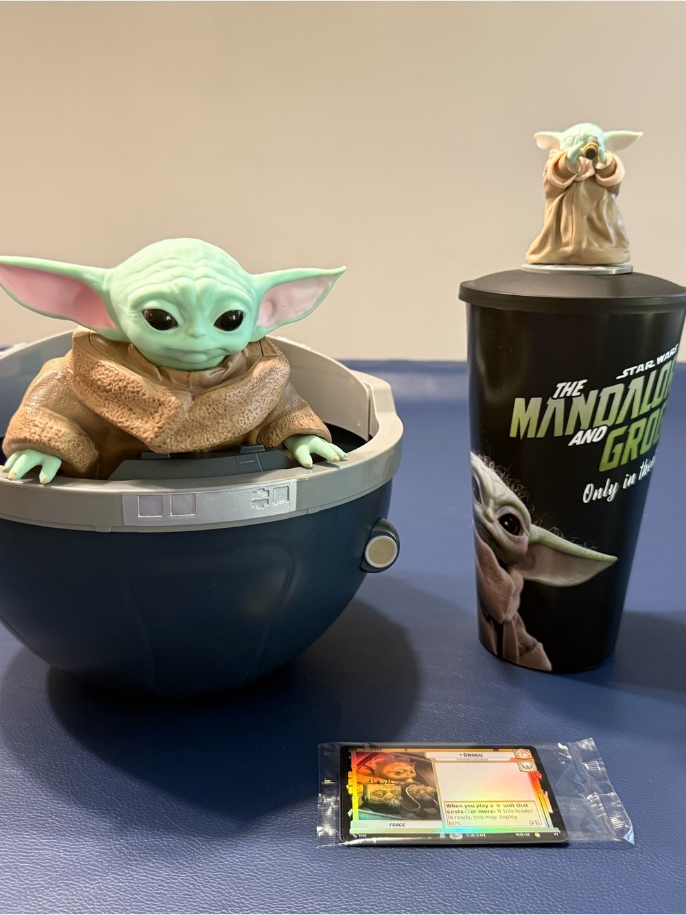 Disney Grogu (Baby Yoda) Pop-Up Pod and Collector Cup Set - Green, Tan, Black